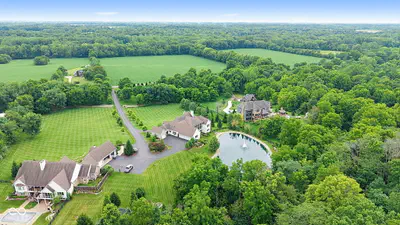 8264 Fall Creek Drive, Pendleton - 100