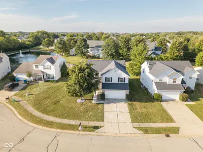 9586 Frontier Street, Fishers - 47