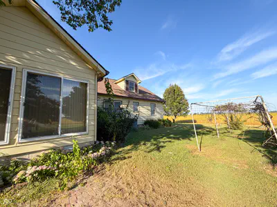 10449 W 300 S, Jamestown - 67