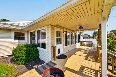 2846 Hillside Drive, Bedford - 46