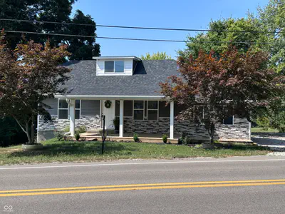 1201 N State Road 157, Bloomfield - 72