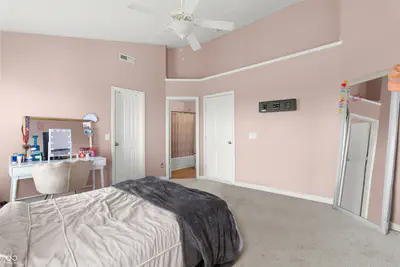 178 Straughn Lane, Westfield - 23