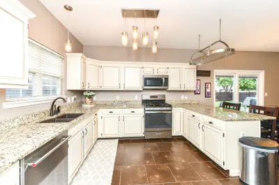 250 Lakemoore Street, Brownsburg - 14