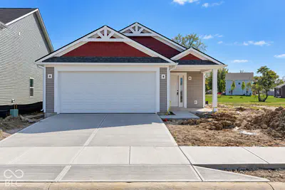 1043 Stratford Lane, Shelbyville