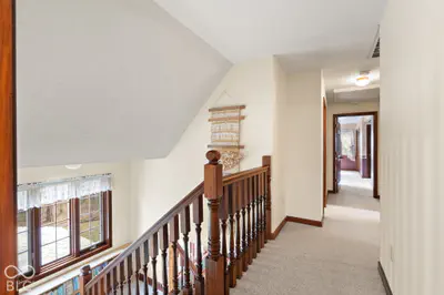 925 Oakwood Lane, Paoli - 53