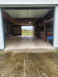 6957 300, Whiteland - 19