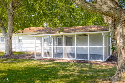 2874 S Oakland Drive, Shelbyville - 43