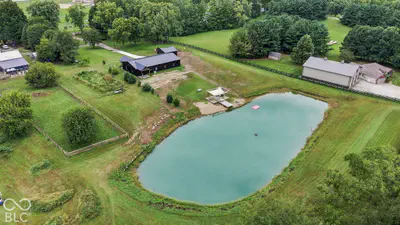 604 5th Street, Burlington - 34