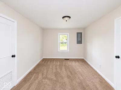 9477 700, Indianapolis - 17