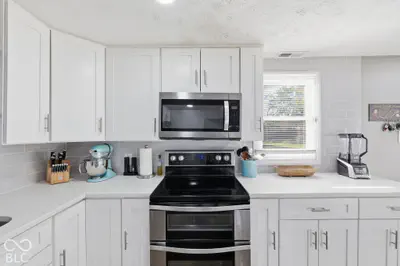 2064 Riviera, Indianapolis - 28