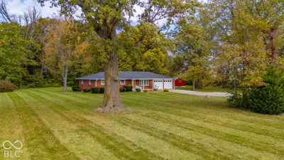 1956 W Us Highway 36, Middletown - 35