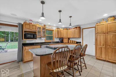 7721 200 Road, New Palestine - 13