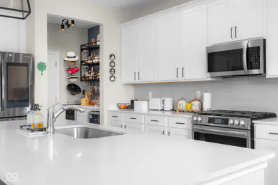 5717 Lauren Lane, Columbus - 21