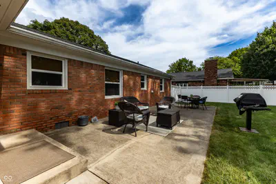 6821 Willoughby Court, Indianapolis - 27