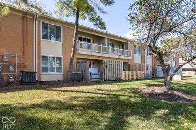 581 Hunters Drive, Carmel - 33