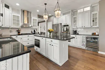 15356 Ackerley Drive, Fishers - 17