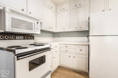 2106 Woodcrest Road, Indianapolis - 11