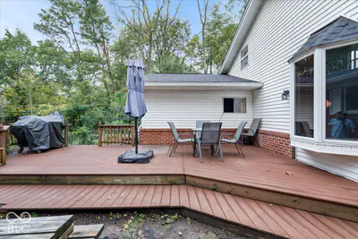 6802 Hillcrest Court, Indianapolis - 28