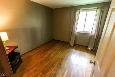 10725 Edgewood Avenue, Indianapolis - 36
