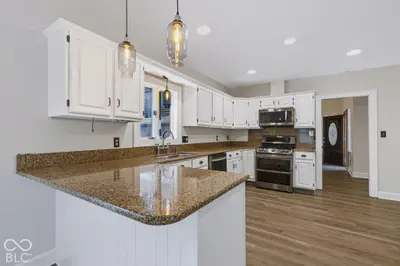155 N 300 W, Lebanon - 14