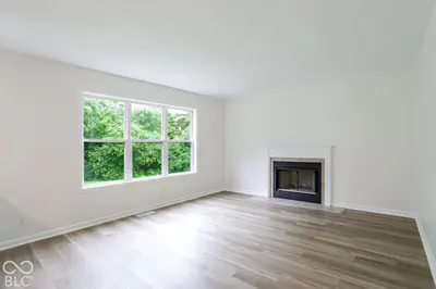 12409 Crystal Pointe Circle, Indianapolis - 15
