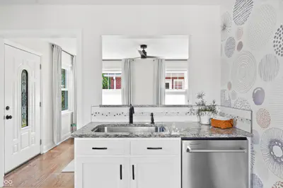 6016 Kingsley, Indianapolis - 11