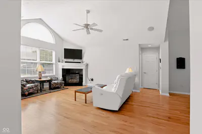 16615 Brownstone Court, Westfield - 7