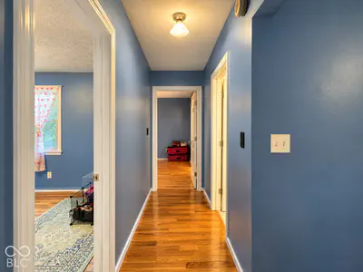 8830 Summer Walk Drive, Indianapolis - 9