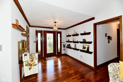 5006 Essex Drive, Carmel - 9