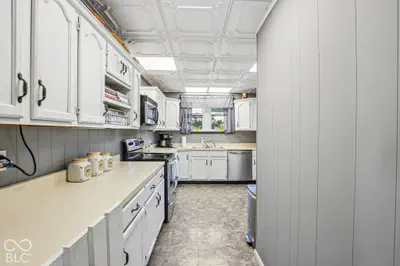 312 S Academy Avenue, Spiceland - 12