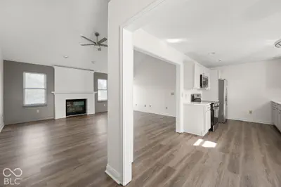 2420 E Mill Stream Drive, Greenfield - 21