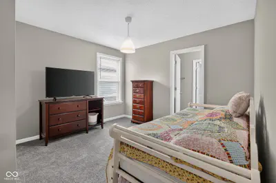 10608 Kensington Lane, Fortville - 32