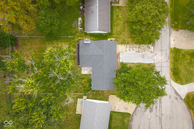 420 Redwood Drive, Seymour - 2