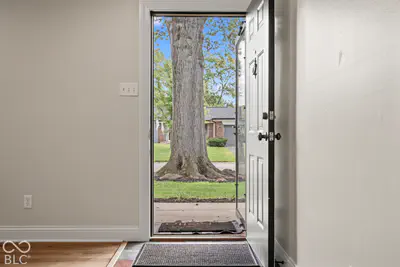 7260 Crest Lane, Indianapolis - 7