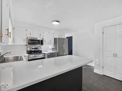 5631 S Cladwell Drive, Pendleton - 22