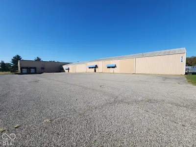 2710 Montgomery Drive, Seymour - 28