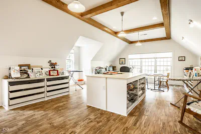 520 Cedar Street, Zionsville - 48
