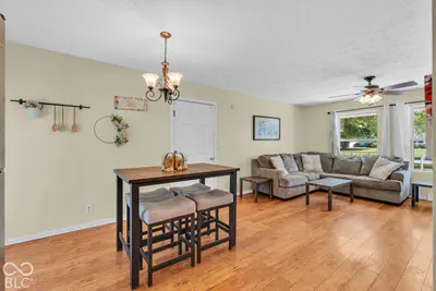 902 Sweetbriar Avenue, Whiteland - 6