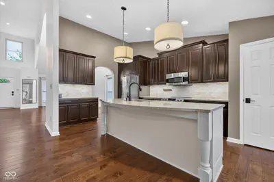 8625 Douglaston Court, Indianapolis - 15