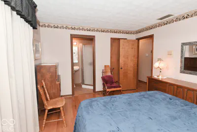 3755 County Line Road, Greenwood - 17