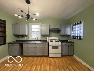 109 N Washington Street, Bainbridge - 4