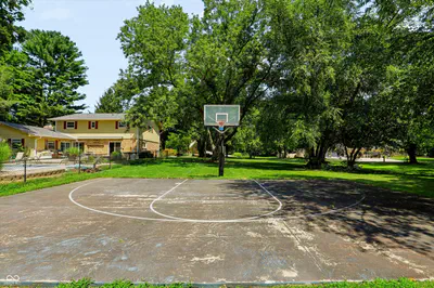 8852 Ridge Hill Drive, Indianapolis - 72
