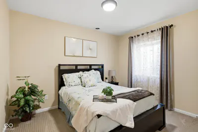 10521 Westerly Court, Fishers - 38