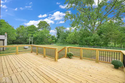 2426 650, Waynetown - 79