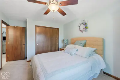 592 Echo Bend Boulevard, Greenwood - 41