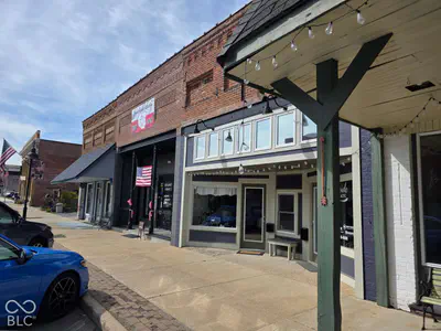 305 Main Street, Sheridan - 4