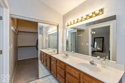 10676 Northhampton Drive, Fishers - 18