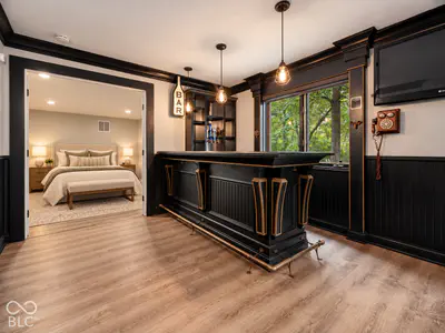 9127 Pinecreek Court, Indianapolis - 38