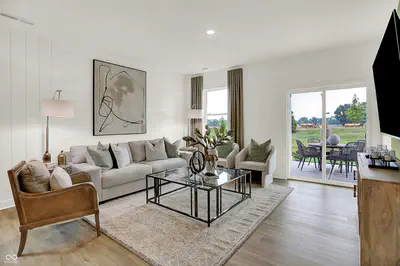 5209 Sherston Way, Avon - 4