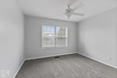 6459 Woodhaven Court, Avon - 33